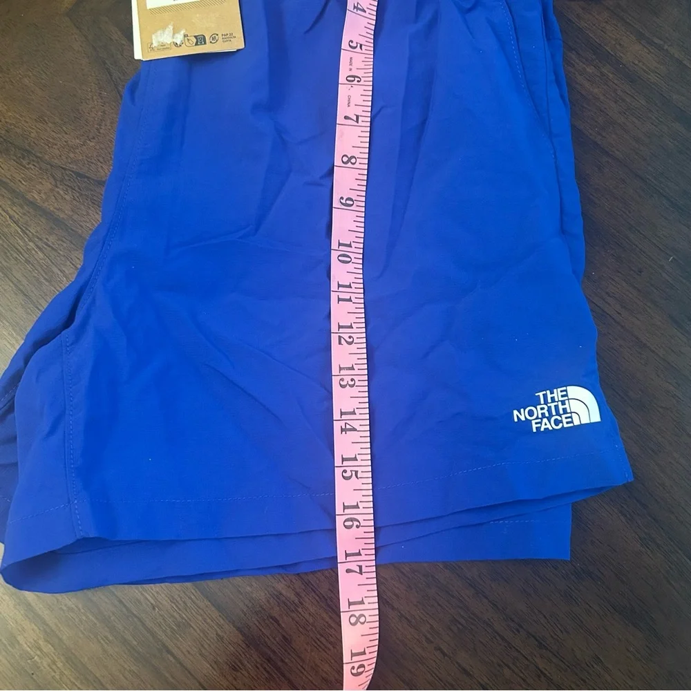 The North Face Men's Action Short 2.0, L Short, TNF Blue New